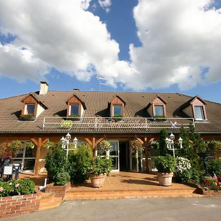 Hotel Le Val Moret Magnant Exterior foto